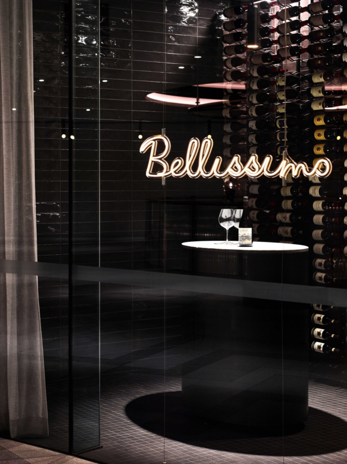 Persone Bar and Restaurant - 0