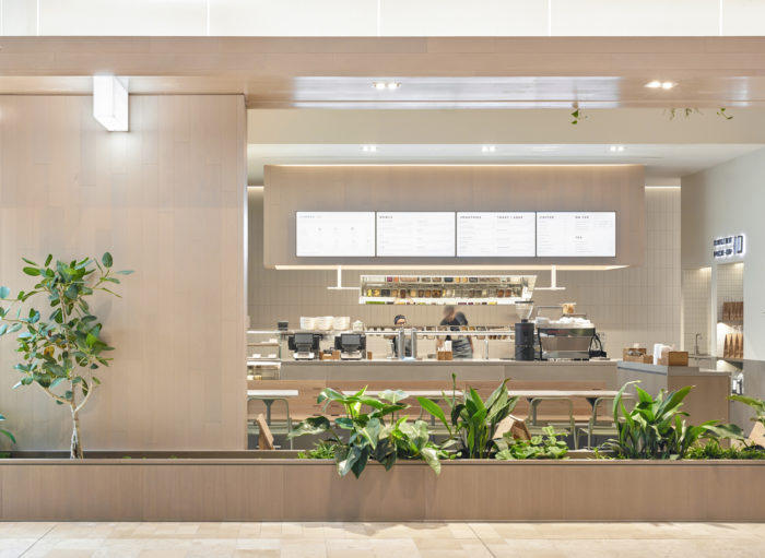 iQ Food Co. Yorkdale - 0