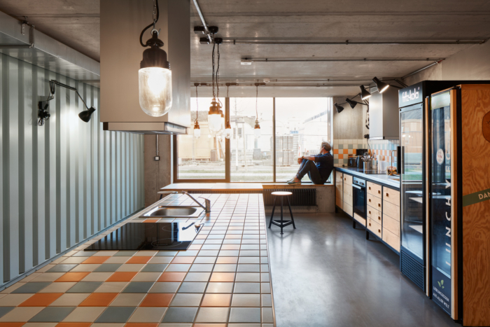 Dock Inn Hostel - 0