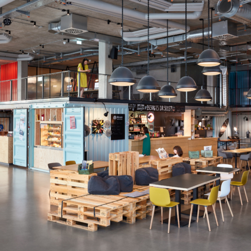 Dock Inn Hostel