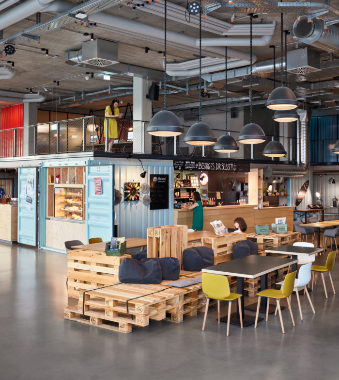 Dock Inn Hostel - 0