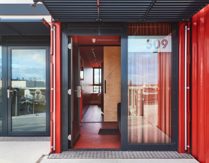 Dock Inn Hostel - 0