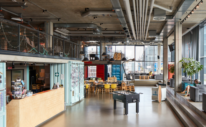 Dock Inn Hostel - 0