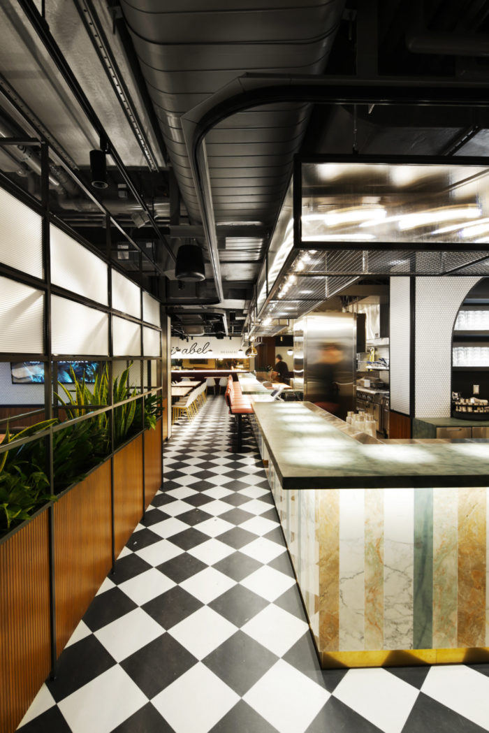 Le Cathcart Restaurants et Biergarten at Place Ville Marie - 0