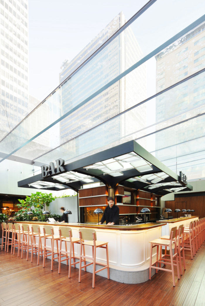 Le Cathcart Restaurants et Biergarten at Place Ville Marie - 0