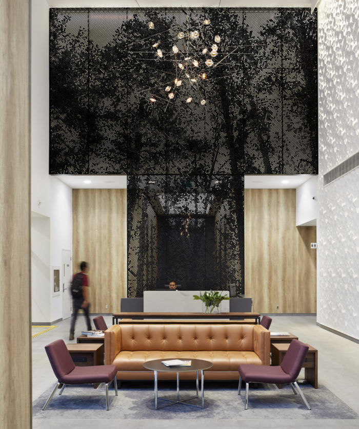 Crown Realty Lobby - Toronto - 0