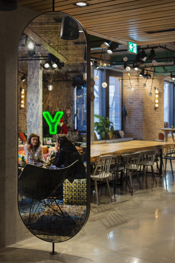 Moxy Warsaw Praga Hotel - 0