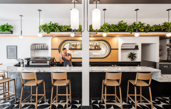 Brex Lounge & South Park Café - 0