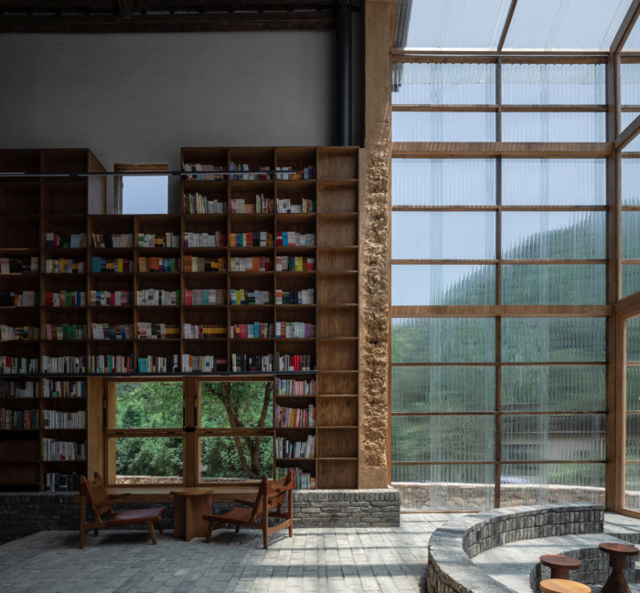 Capsule Hostel and Bookstore in Village Qinglongwu - 0
