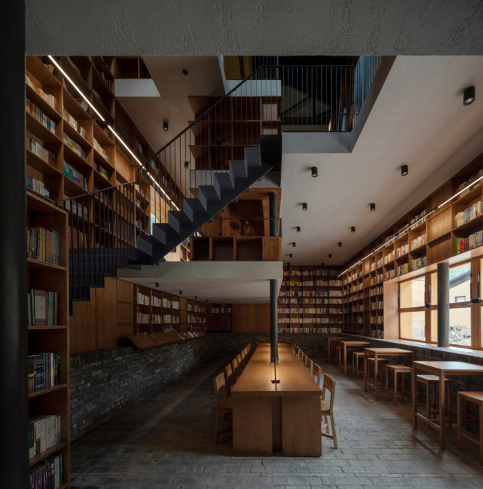 Capsule Hostel and Bookstore in Village Qinglongwu - 0