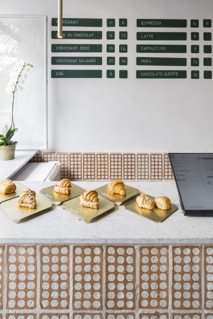 Mintchi Croissant - 0