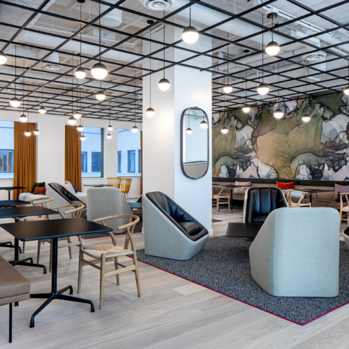 175 W Jackson Amenity Space