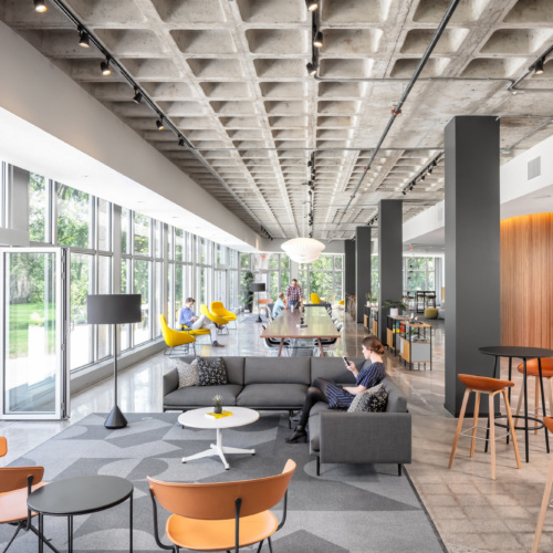 3701 Wayzata Amenity Space