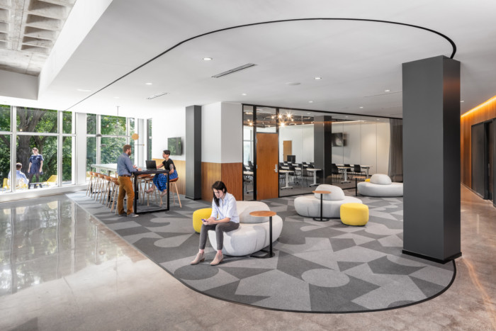 3701 Wayzata Amenity Space - 0