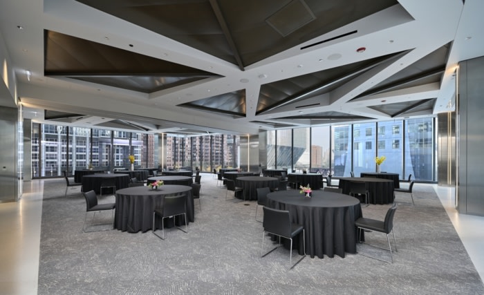 110 North Wacker Drive Amenity Spaces - 0