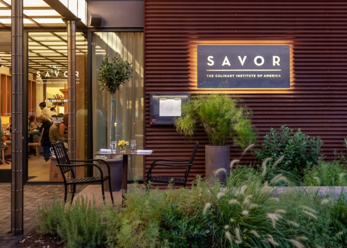 Savor Restaurant - 0