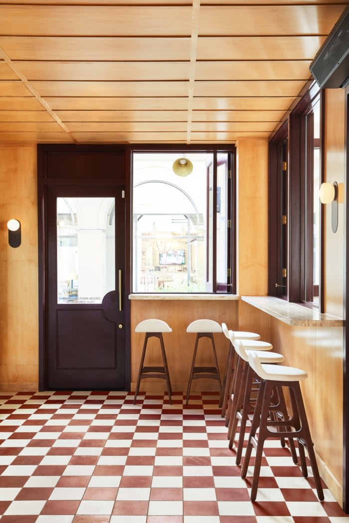 Georgie by Curtis Stone Restaurant - 0