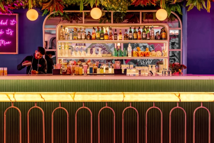 MAD Bar and Restaurant - 0