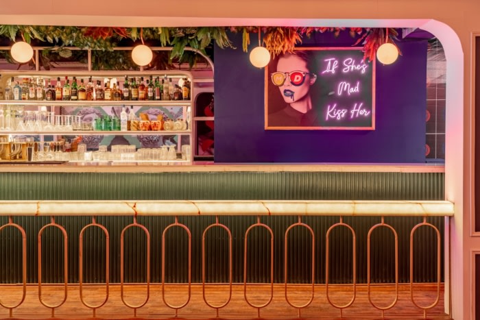 MAD Bar and Restaurant - 0