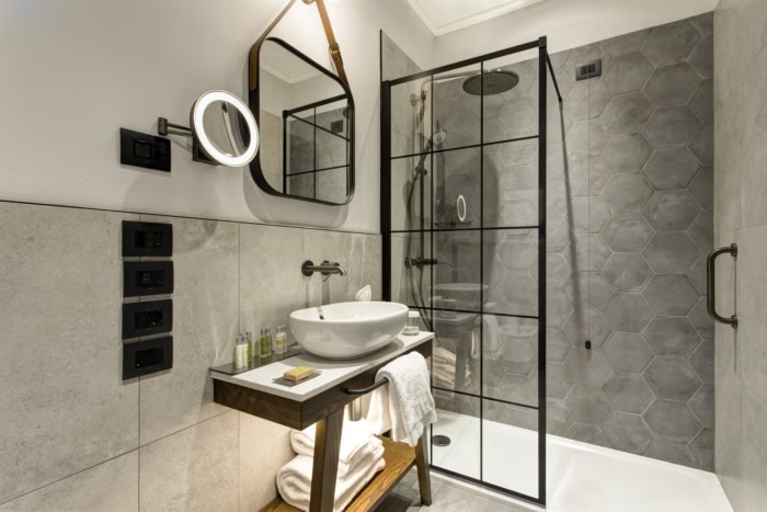 DoubleTree by Hilton Rome Monti Hotel - 0