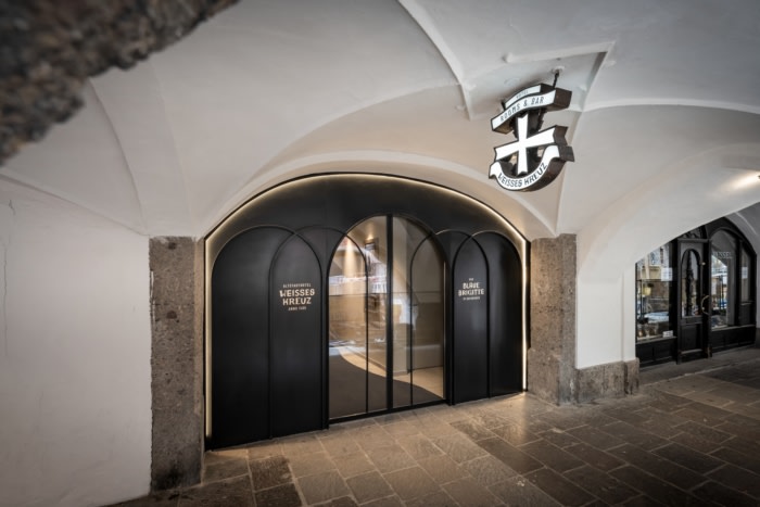 Hotel Weisses Kreuz - 0