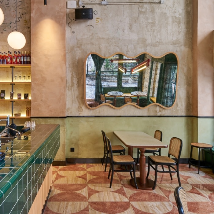 Coffeelin Cafe and Bar - 0