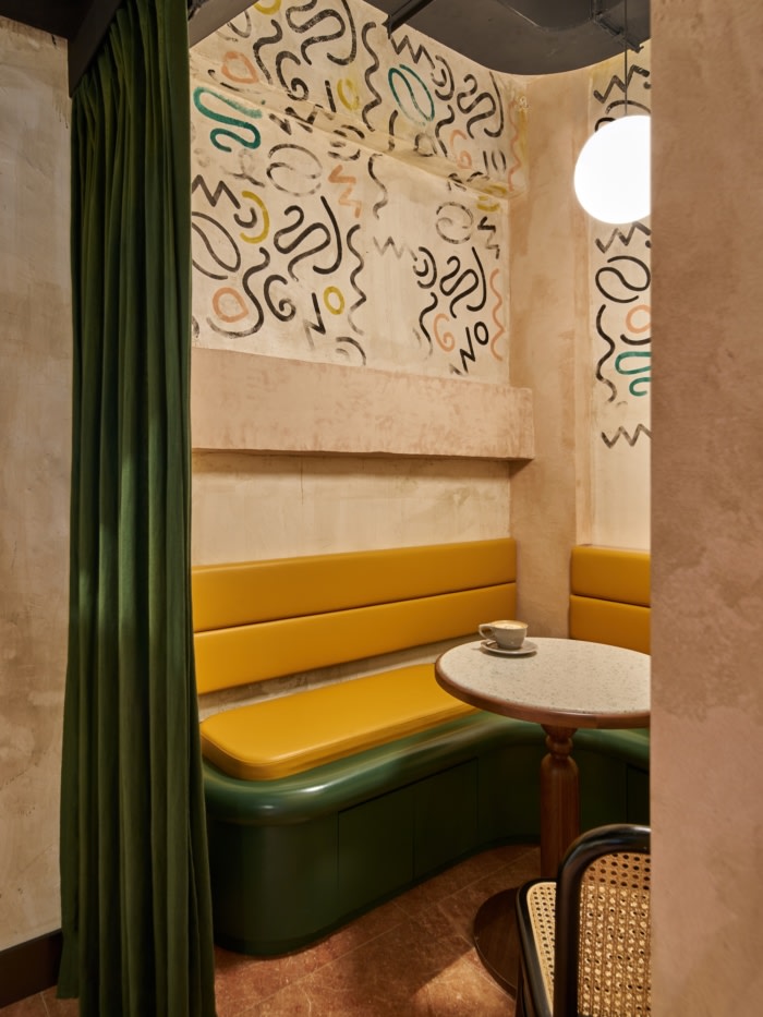 Coffeelin Cafe and Bar - 0