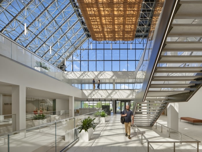 340 Mount Kemble Amenity Spaces - 0