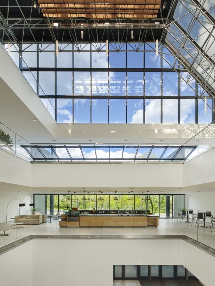 340 Mount Kemble Amenity Spaces - 0