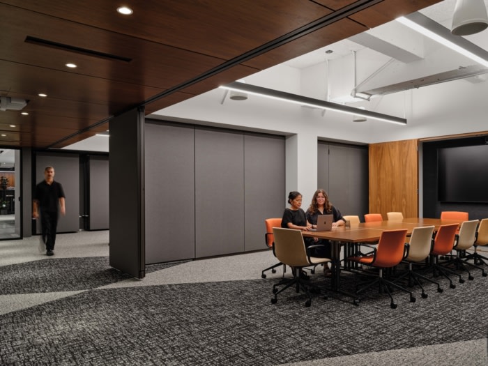 5670 Wilshire Building Amenity Spaces - 0