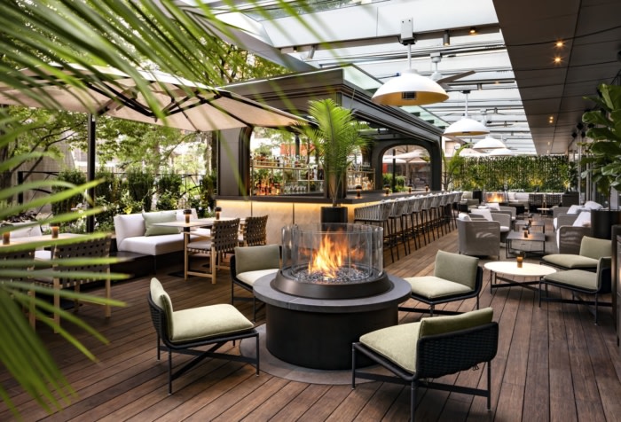 Epoch Bar & Kitchen Terrace at The Ritz-Carlton, Toronto - 0