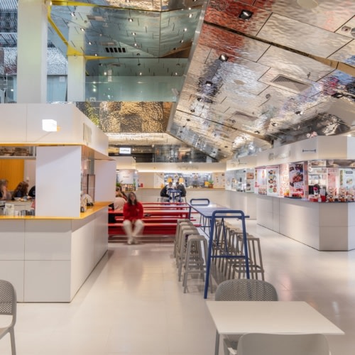 Briket Market Food Court
