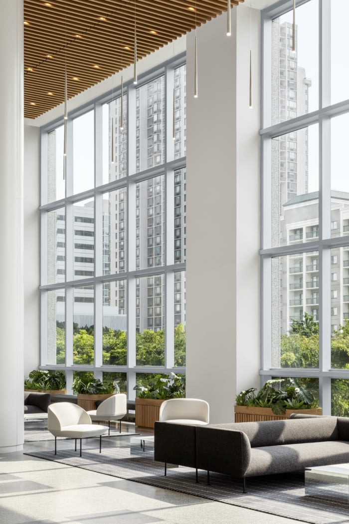 Newport Tower Amenity Spaces - 0