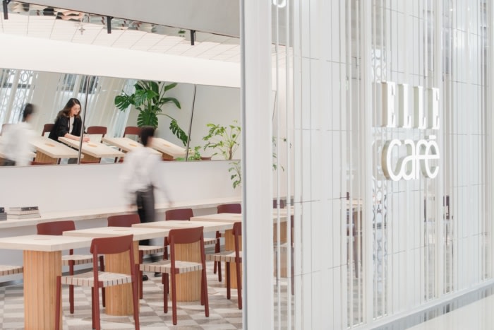 Elle Cafe - 0