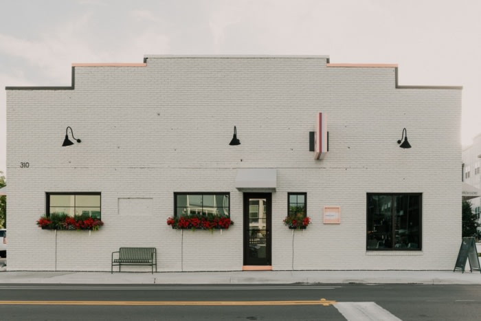 Willa's Provisions Cafe - 0