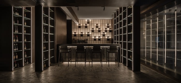 Le Coq Wine & Bistro, Xian - 0