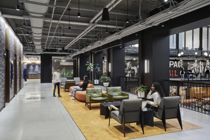 Willis Tower Lobby & Amenity Spaces - 0