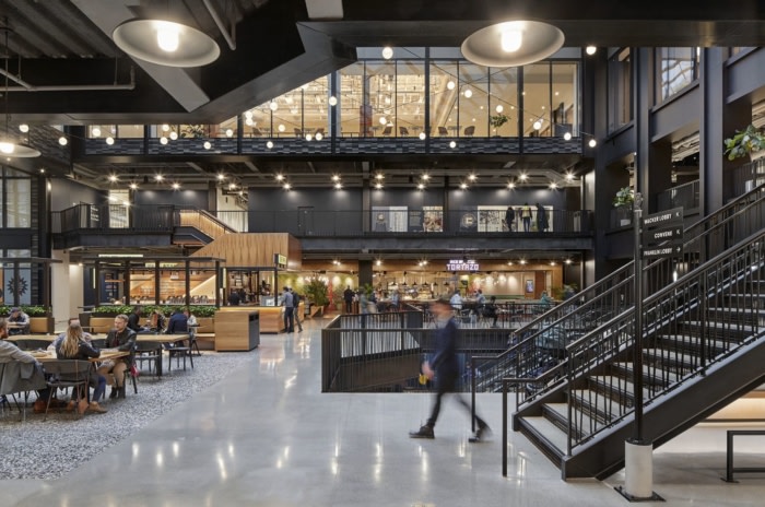 Willis Tower Lobby & Amenity Spaces - 0