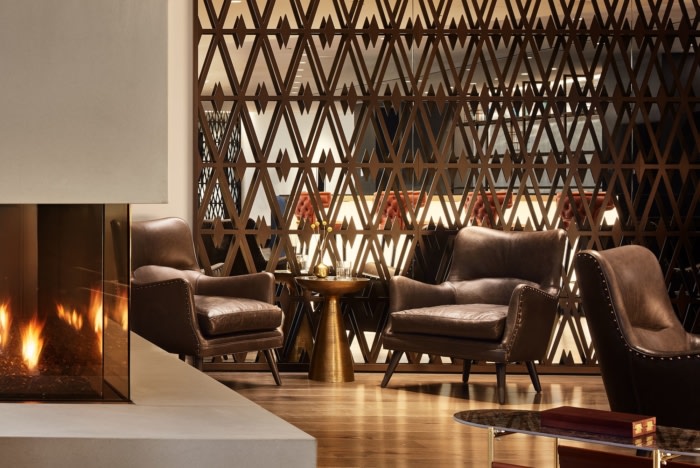 One South Wacker Lobby and Amenity Spaces - 0