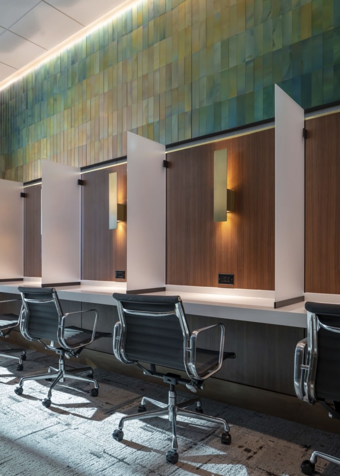 The Club CLT at Charlotte Douglas International Airport - 0