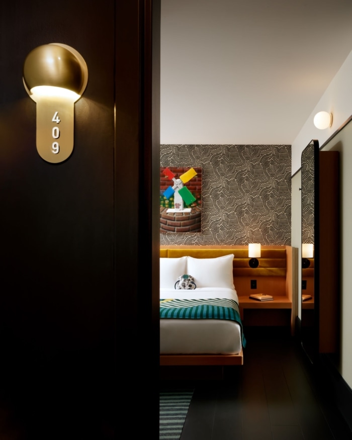 Drake Hotel Modern Wing - 0