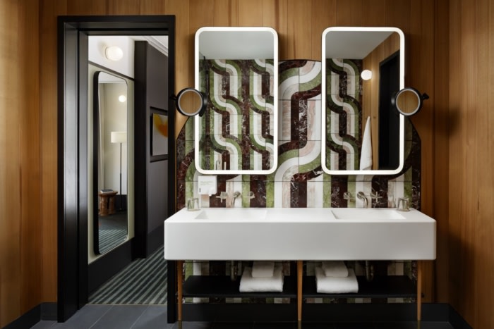 Drake Hotel Modern Wing - 0