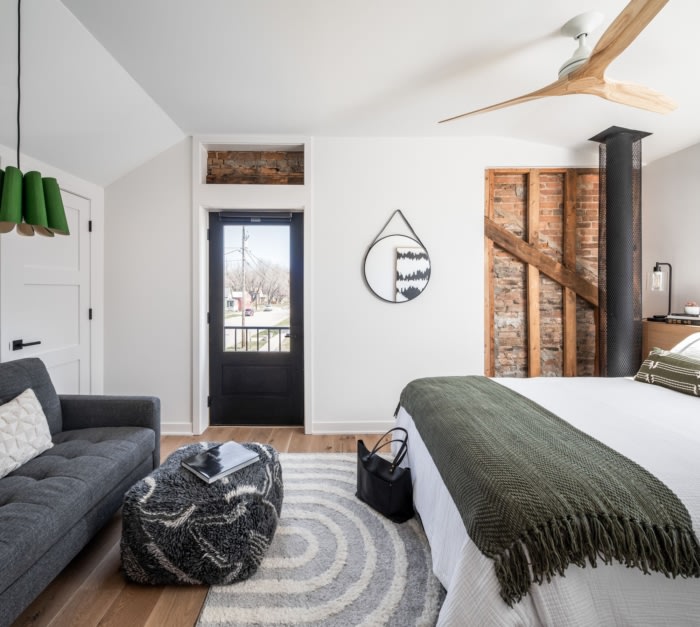 Getaway Motor Cafe + Riverside Getaway Airbnb - 0