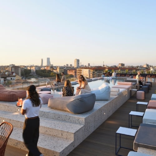 I MIRADOR Terrace Bar & Lounge