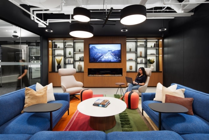 PWC Plaza Lobby and Amenity Space - 0