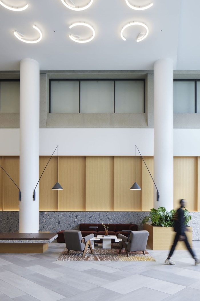 Center 21 Lobby and Public Spaces - 0