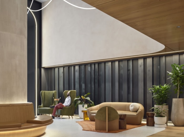 816 Congress Lobby and Amenity Spaces - 0