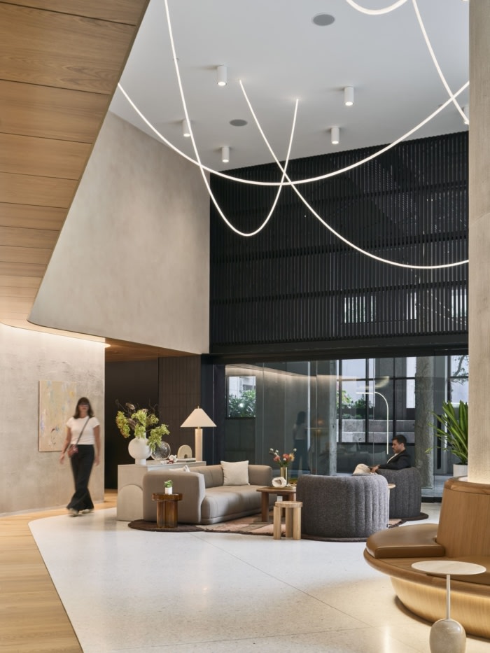 816 Congress Lobby and Amenity Spaces - 0
