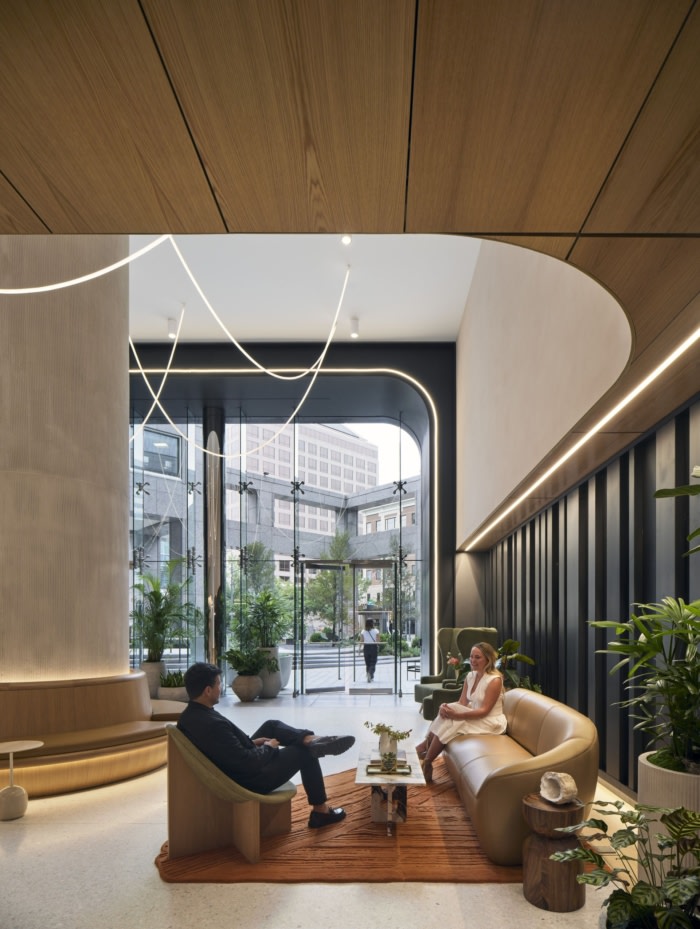 816 Congress Lobby and Amenity Spaces - 0
