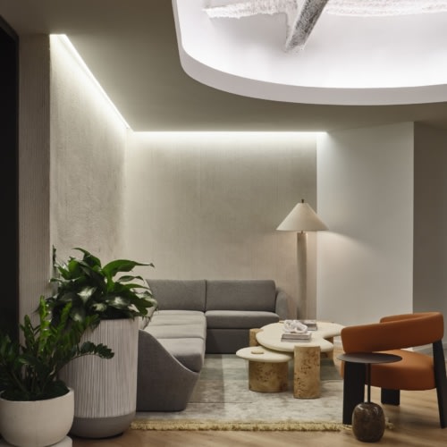 816 Congress Lobby and Amenity Spaces